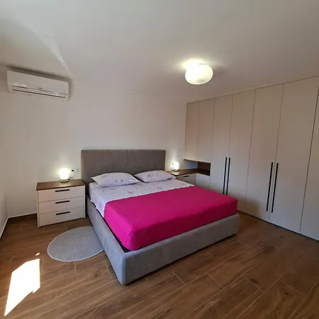 Prázdninový dům Vacation Home, Klaudia In Kraj, Near Opatija *