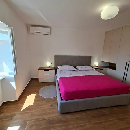 Prázdninový dům Vacation Home, Klaudia In Kraj, Near Opatija Mošćenička Draga
